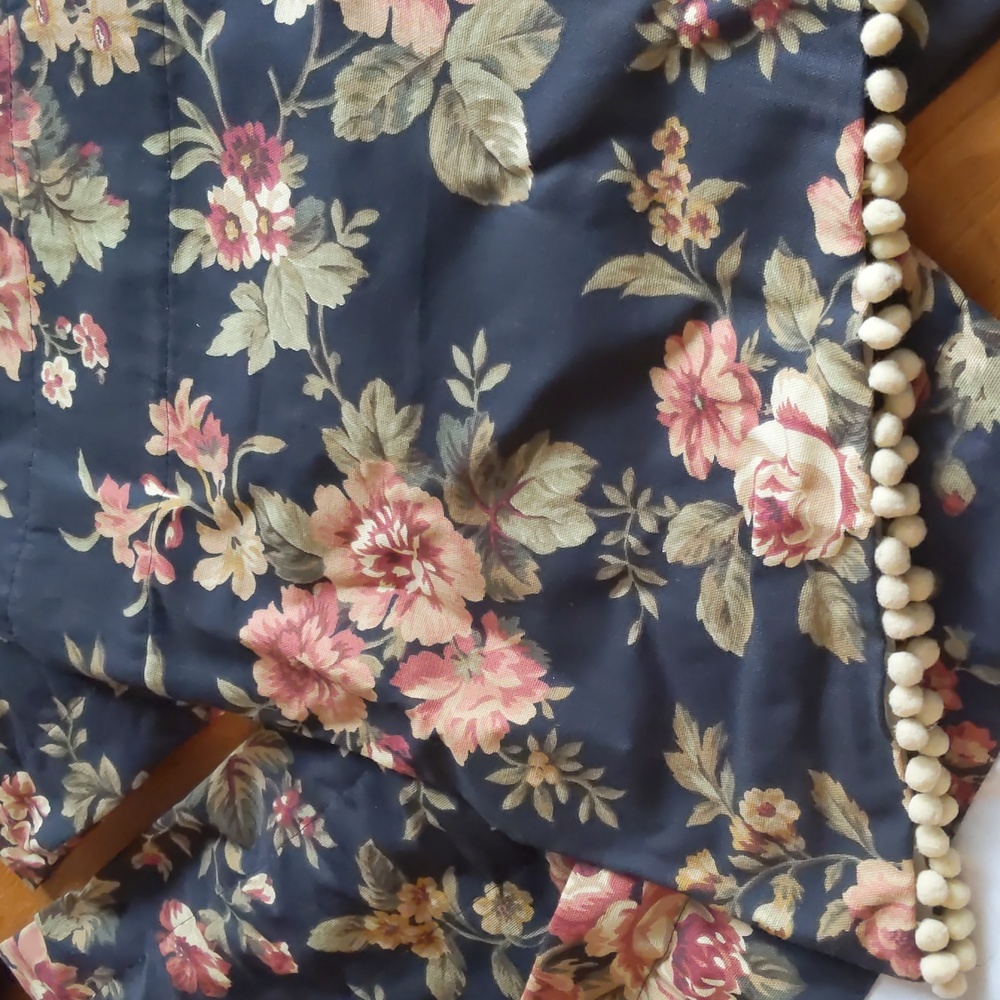 Valences - Picture 5 of 8